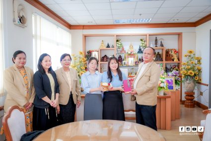 มหาวิทยาลัยราชภัฏศรีสะเกษ ต้อนรับครูอาสาสมัครชาวจีน ตามความร่วมมือกับ CLEC